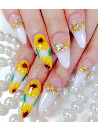 ひまわりネイル￥12,000