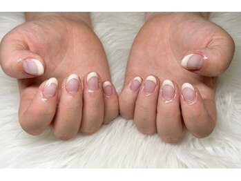タムタムネイル 本厚木(Tam Tam Nail)/フレンチorカラーグラデーション