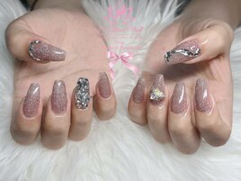 持ち込みデザイン◎つけ放題