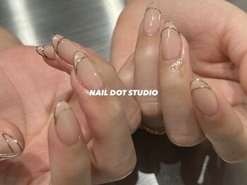 ネイルドットスタジオ 堺筋本町(NAIL DOT STUDIO)/ミラーフレンチ