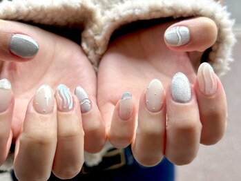 ホワイトネイル