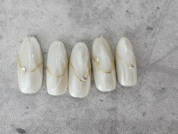 エイル ビューティ ハニー(EIL beauty Honey)/