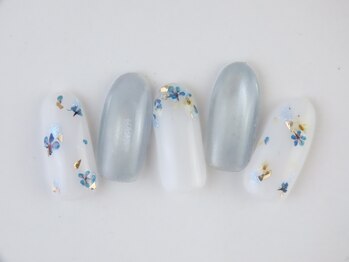 イズネイル(izu Nail)/