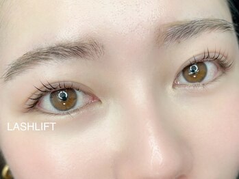 ジャスミン(Jasmine)/もちの良さ◎定評まつげパーマ！