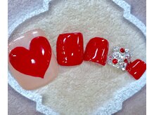 ビービーネイル(BB)/ハートの可愛いフットネイル