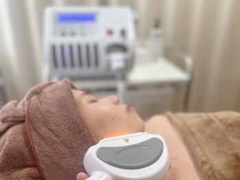 ポノ(PONO)/施術☆コラーゲン配合顔脱毛