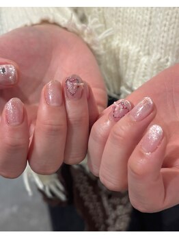 シー(SHE)/ハートネイル