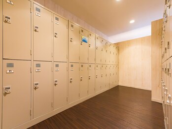 ホットヨガスタジオ ビープラス 福島店/ロッカー