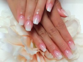 白グラデーション
