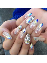 アミュレット(AMULET)/大流行のランバスネイル♪