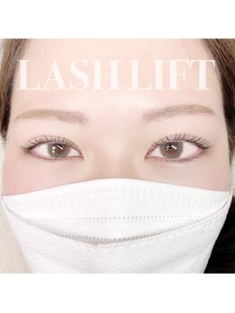 アイウェーブ(Eye wave)/ケラチンラッシュリフト