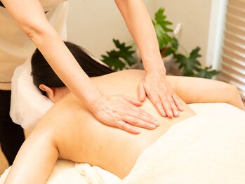 アンピール 相模大野店/全身のむくみの解消！