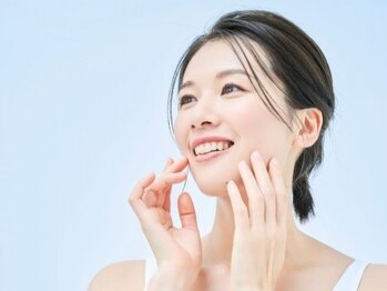 しみ改善サロン リフィーナの写真/【本気の肌質改善】毛穴・ほうれい線・しわケア◎効果的なエイジングケアが可能なサーマティノアがお勧め★