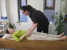 表参道 パディシャ 本店(Pas de Chat)/右足→足首～股関節まで整えます