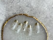 アンク(ankh.)/8月定額トレンドコース