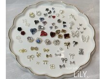 韓国ネイルパーツも多数あります！