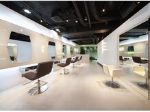アイラッシュ クルー キョウト(Eyelash Creww KYOTO)の雰囲気（大人女性が集まる落ち着いた雰囲気の美容室併設アイサロン♪）