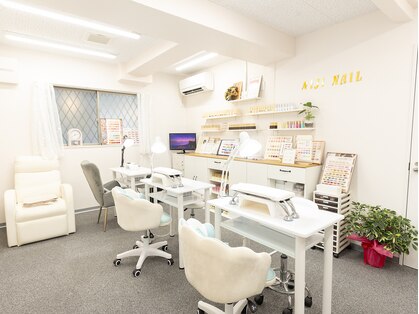 NIJI NAIL 松戸店【持ち込み/長さだし/パラジェル/マグネット/フィルイン】の写真