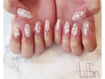 ネイルサロン ティフィン(tiffin)/ブライダルにもぴったり♪