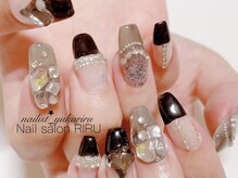 リル(RIRU)/キラキラブラックネイル