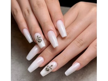 アール(R)の写真/《チップ長さだし》ワンカラーorラメグラ+パーツ2個付¥9200～/持ち込み¥9500～◆ニュアンス韓国アート豊富*