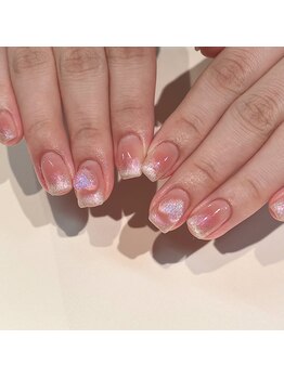 ノラ シブヤ(NORA SHIBUYA)/チークネイル