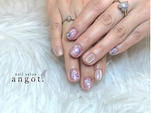 アンガット(angot.)/ぷるマグ水滴あじさいネイル