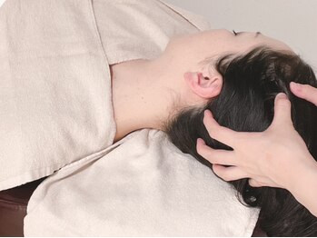 ビテキサロン ソワメーム(biteki salon SOI-MEME)の写真/【頭皮ケアを超えた深圧ドライヘッドスパ☆】頭痛や目疲れ、眼精疲労の原因となる骨格と筋肉にアプローチ◎