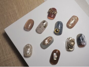 ネイルルーム ラフィ(Nail Roon Laughy)の写真/《一癖のあるニュアンス専門》短い爪だからこそ可愛くなれる*シンプル~一癖までデザイン多数◎持ち込みOK