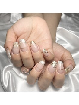 レイヴィー(Raivy)/ニュアンスネイル