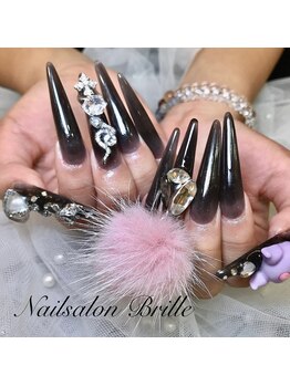 エスフィーネイルサロン ブリーユ(Esfy nailsalon Brille)/黒ネイル