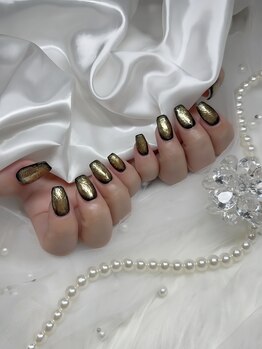 ビビ(ViVi)/ゴールドネイル