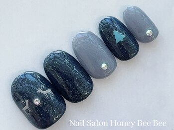 ハニービービー(Honey Bee Bee)/トナカイネイル