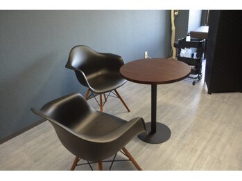 ノーブル(NOBLE)/シンプルな店内☆