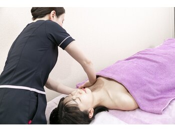 エスティーク 東金店/寝不足でくすみがでてきています