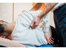 アース(EARTH)/肩甲骨はがしも得意です。