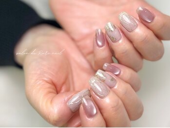 サロンドルリネイル(salon de Ruri nail)の写真/【ご新規様オフ無料★】旬のデザインサンプル多数♪持ち込みOKのアートコースも好評！再現度の高さに感動◎