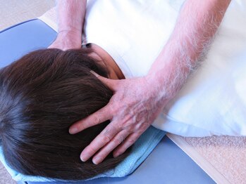 総合整体院じょんのび/ツボ押しです