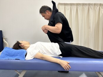 なごみんの写真/【歪みにストレッチをかけて解消】オーダーメイド施術で違和感から解放♪〈バキバキ矯正が苦手な方も◎〉