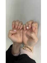 Mネイルアンドカフェ シェレステ/ちゅるんカラーにキティー！