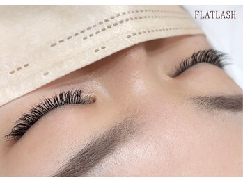 シーヘア アンド ビューティー(See. Hair&Beauty)/軽い付け心地フラットラッシュ