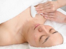 グレイスシャイン(GraceShine)/【かっさフェイシャル】