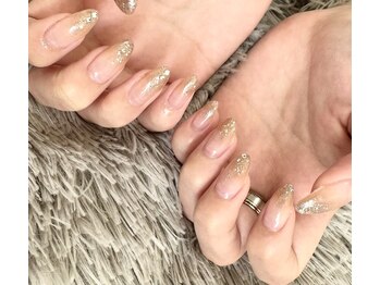 モグズ(MOG's)/ネイルデザイン