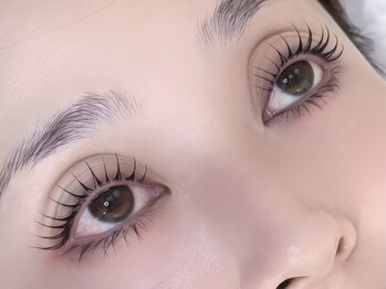 アイ(Ai)の写真/《コーティング・アイシャンプー込み》ケア重視サロンのまつ毛パーマでくるんとした可愛い印象のお目元に♪