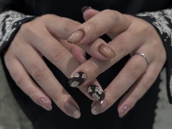 ハウディ(HOWDY)の写真/スタッフごとに毎月変わるデザインをご用意。スタッフによる個性あふれるデザインをお楽しみください。