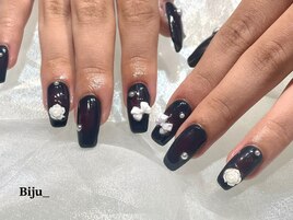 ネイビーネイル