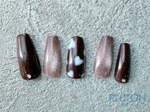 プルトン(PLUTON)/