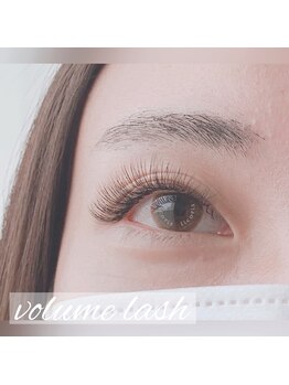 リコリス(licoris)/ふわふわボリュームまつ毛