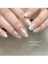 リアンド(Li&)/つやつや！オーロラパールネイル