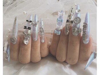 ロカネイル(ROKA NAIL)/パーツつけ放題★深夜営業★